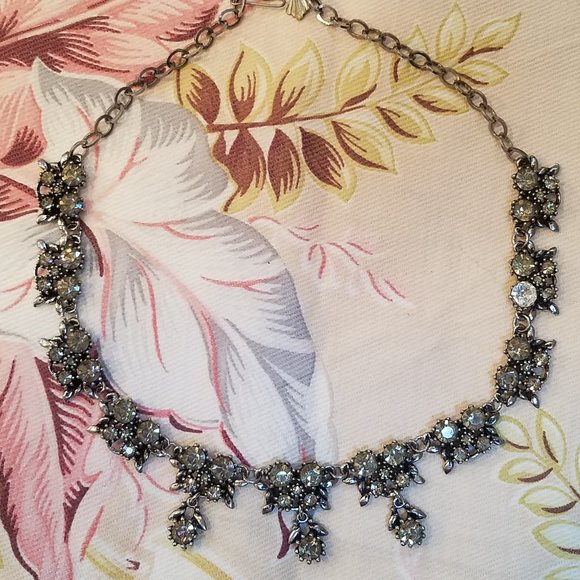 Jewelry - Vintage Rhinestone Necklace